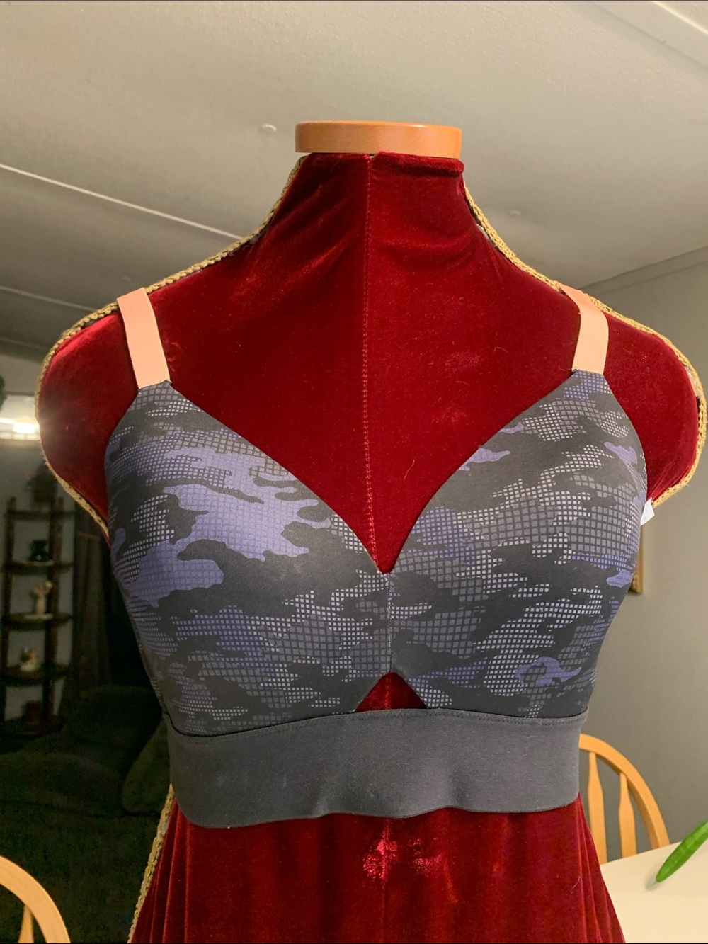 SPANX Black & Pink Camo Wireless Longline Bra with Peach Straps
